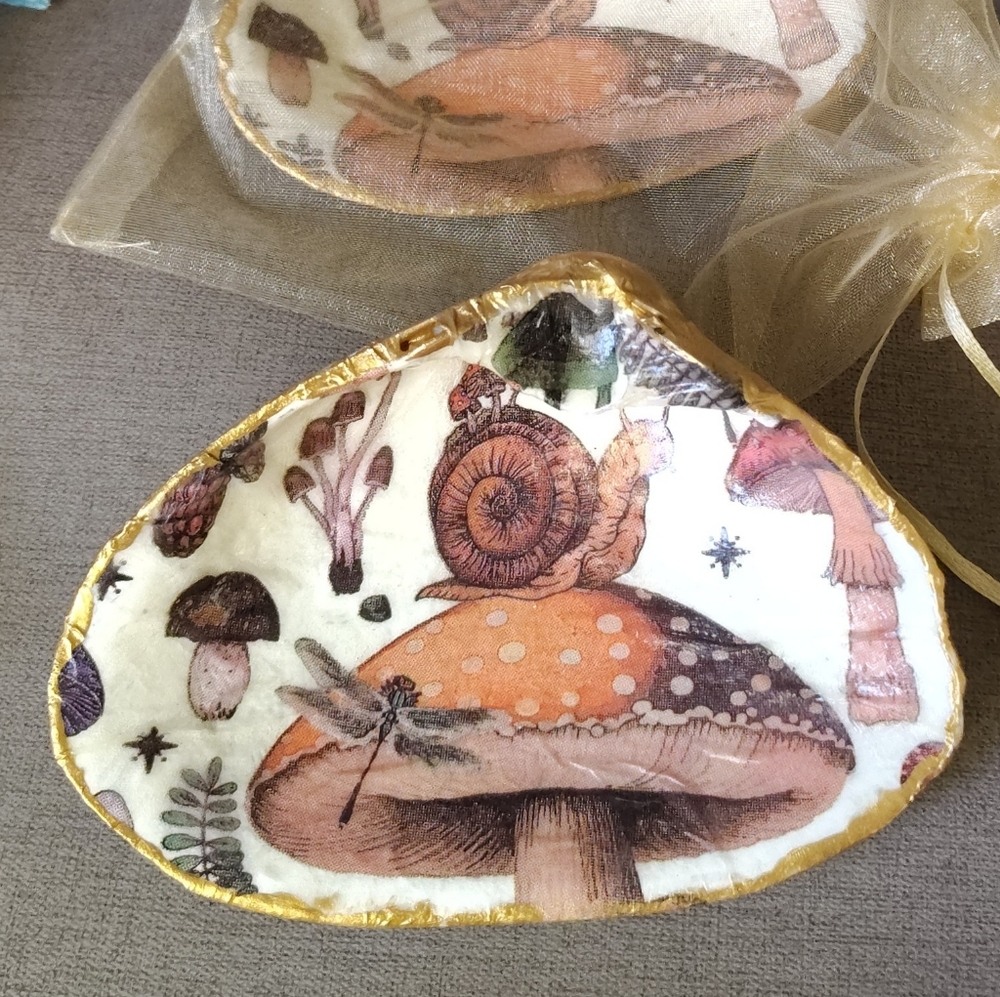 Decoupage & Painted Seashell Trinket Dish
